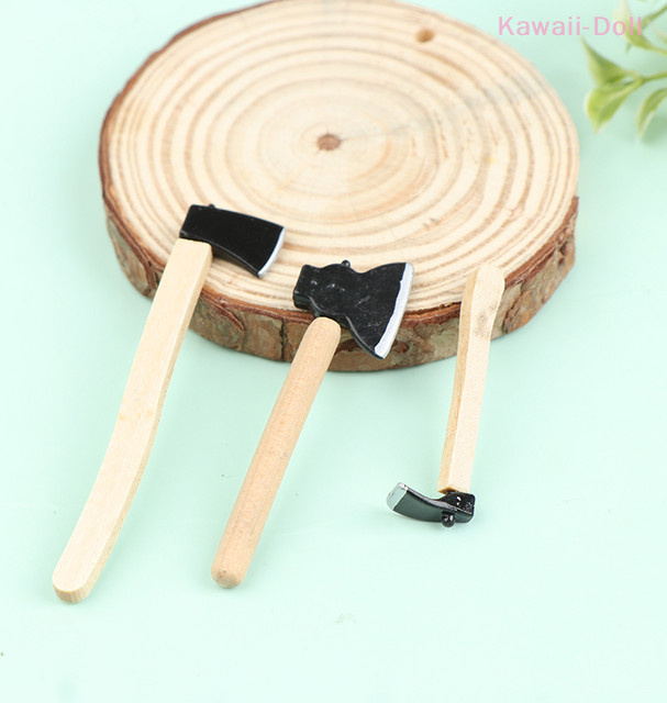 DIAPER&CORED Mini Holz Metall Chopper Beil, 3-teiliges Set, Puppenhaus Miniatur Werkzeuge - Bild 1