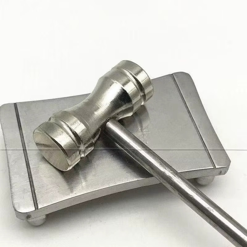 Uhren-Reparatur-Werkzeug-Set mit rundem Hammer-Amboss-Set und rutschfestem Griff sowie Stahlsockel in Silber - Bild 2