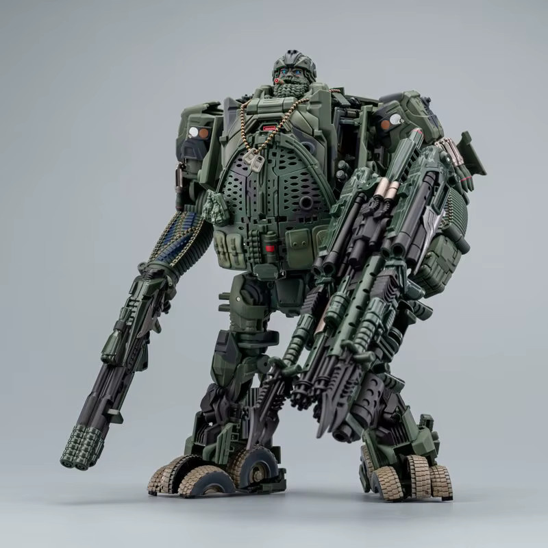 Hasbro M02 Hound, Transformierbarer Roboter, Actionfigur, 18cm, ab 14 Jahren - Bild 2