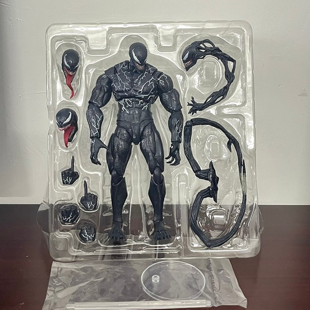 Bandai Marvel Venom: Let There Be Carnage Actionfigur, 2-teiliges Set - Bild 1