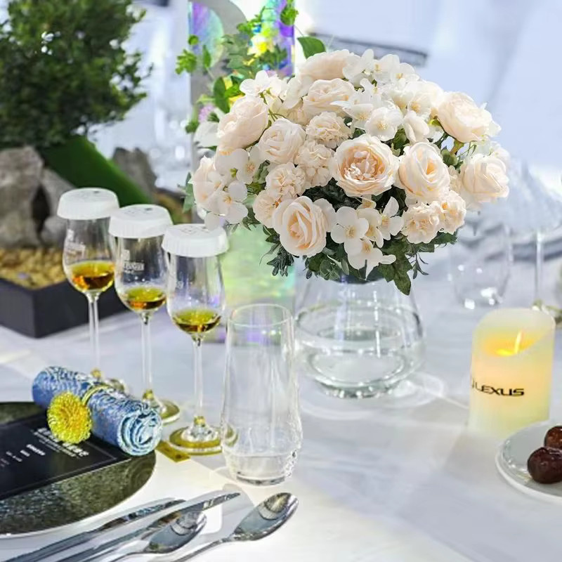 Yusheng Künstliche Blumenkugeln aus Seide mit Pfingstrosen und Rosen in Weiß für Dekorationen und Hochzeiten - Bild 2