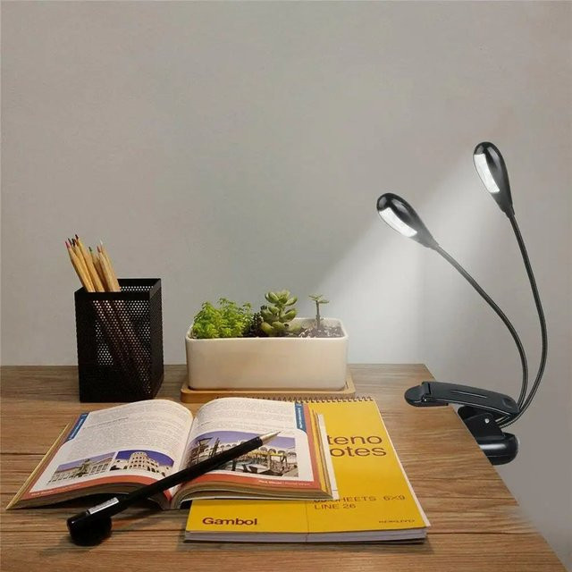 Miwayer LED Clip-on Leselampe in Weiß mit 4 Helligkeitsstufen, USB und AAA-Batterie betrieben - Bild 1