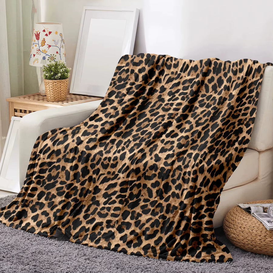 Weiche Flanelldecke mit Leopardenmuster in Braun aus Polyester - Bild 2
