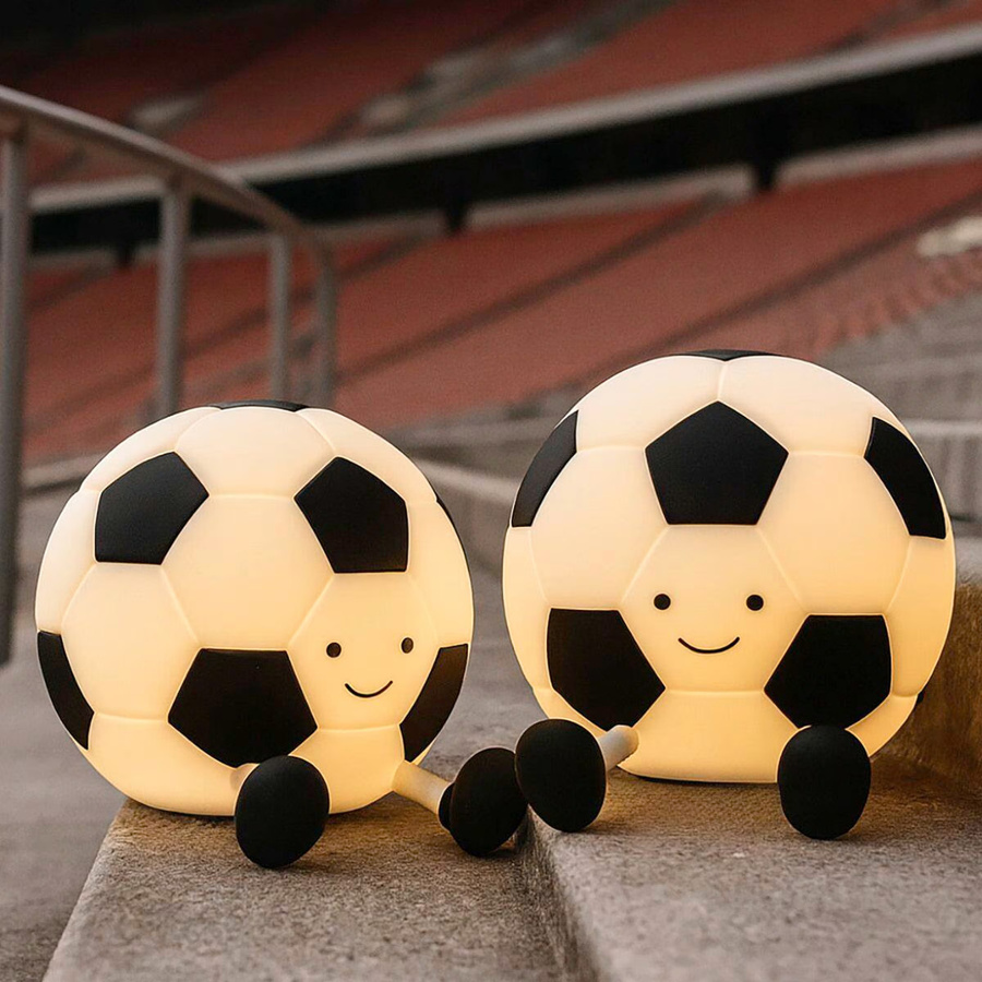 FH Lighting Nachtlicht Kalle Fussball in Multicolour mit LED, Timer und Dimmer für das Kinderzimmer - Bild 2