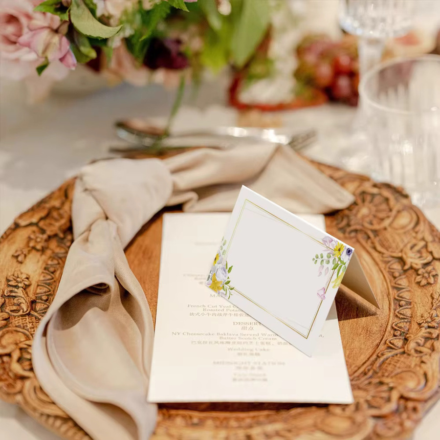 Weiße Tischkarten aus Papier für Hochzeit, Abendessen und Geburtstag als Sitznummern oder Namenskarten - Bild 3