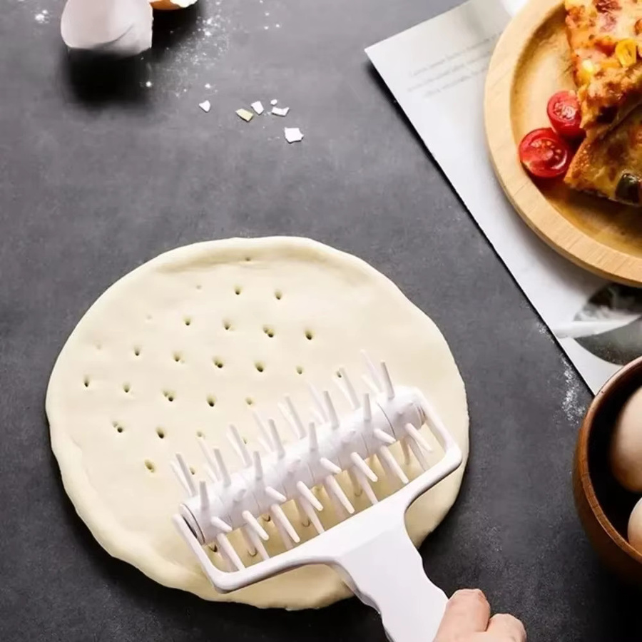FEB.WIND Teigloch Maker Pizza Docking Tool aus Kunststoff in Weiß - Bild 2