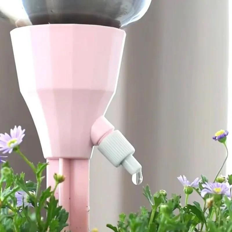 Yiran Furniture Einstellbares Tropfbewässerungssystem mit Spikes aus Kunststoff für den Innen- und Außenbereich in Grün, Pink oder Weiß - Bild 2