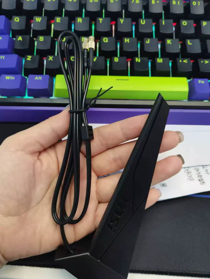 MSI Original WIFI 7 Antenne mit EZ-Stecker für Motherboard in Schwarz - Bild 3