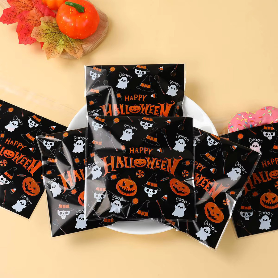 50 Stück Halloween Süßigkeiten Taschen aus Kunststoff mit Kürbis und Geist Motiven zur Party Dekoration - Bild 3