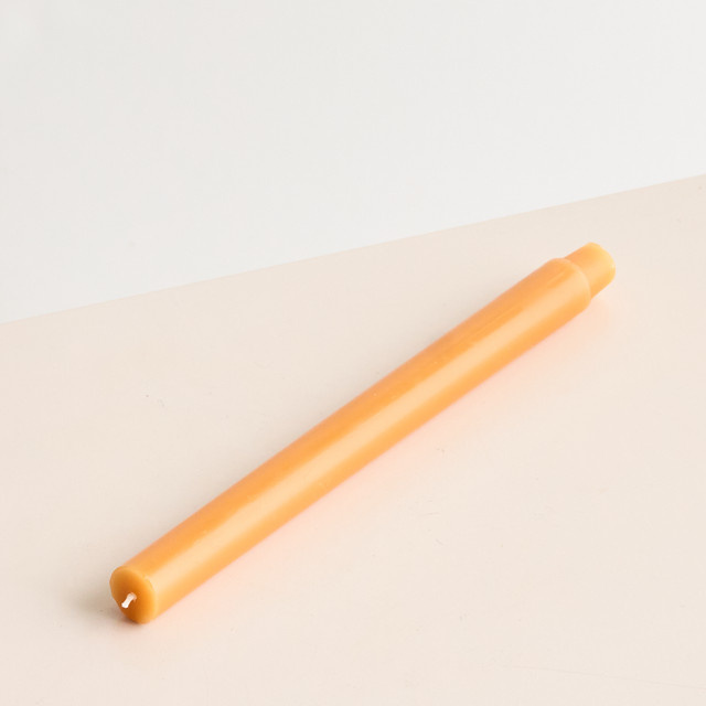 Stabkerze Karamell von BLUME2000 in Beige aus Paraffin - Bild 1