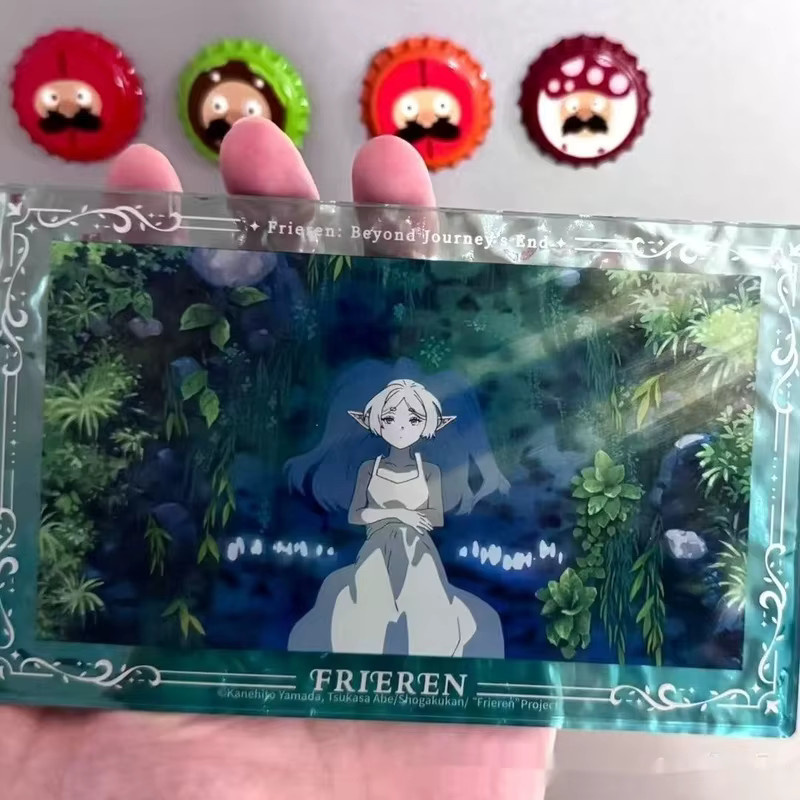 Bandai Frieren Anime Acryl-Flüssigsand-Kartenfigur mit Wasserwellen-Effekt als Desktop-Deko-Ornament - Bild 2
