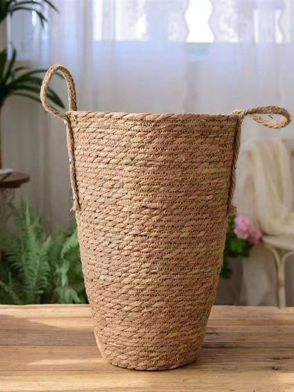 Hoher Pflanzkorb aus natürlichem Weidengeflecht als Blumentopf und Aufbewahrungskorb für deinen Garten oder Haushalt - Bild 6