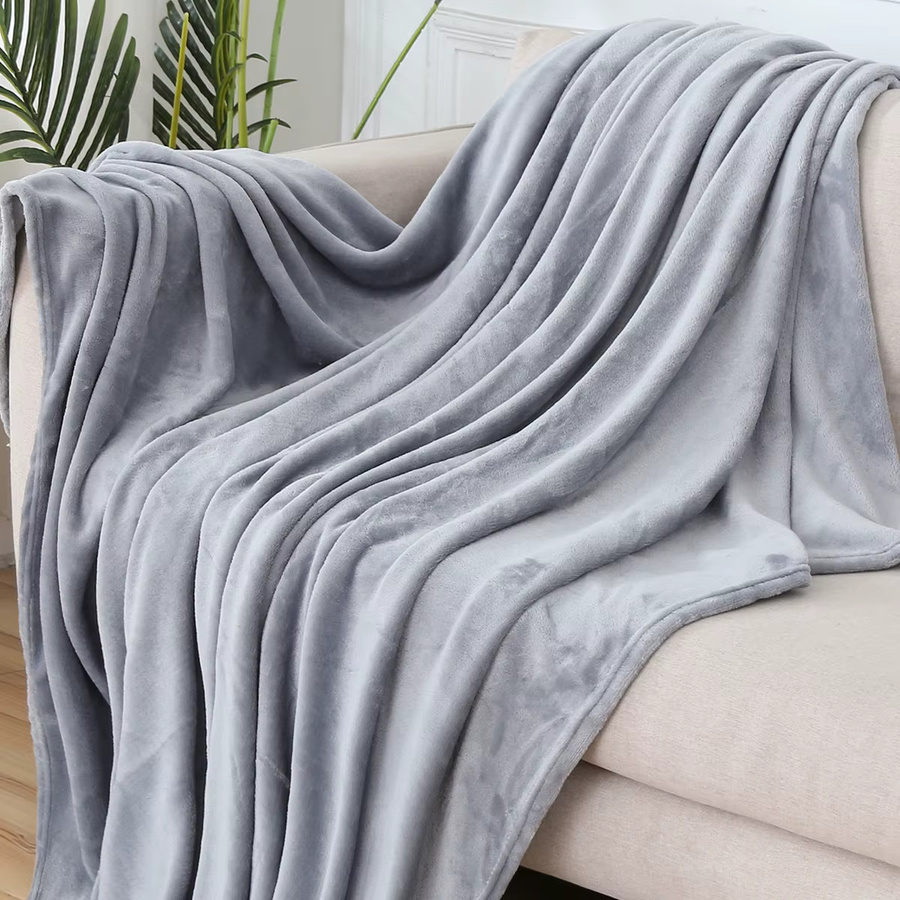 Flauschige Couchdecke für Bett und Sofa in Blau und Grau - Bild 2