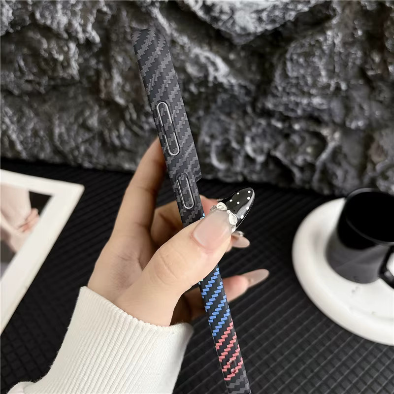 Fudusaidman MagSafe Magnetische Handyhülle mit Kohlefaser-Textur für Samsung S26 S25 S24 Ultra Plus A55 A56 A57 A15 A16 A17 in Schwarz - Bild 3