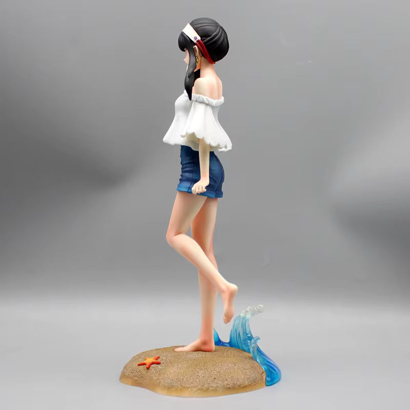 Bandai Spy x Family Anime Figur Yor Forger PVC Modell Statue, Höhe: 31 cm, mehrfarbig - Bild 2