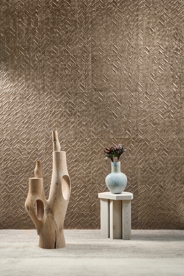 Arte Wallpaper Perula in Sepia mit Capiz-Muscheln und geometrischem Design, braun, feuchtigkeitsbeständig - Bild 1