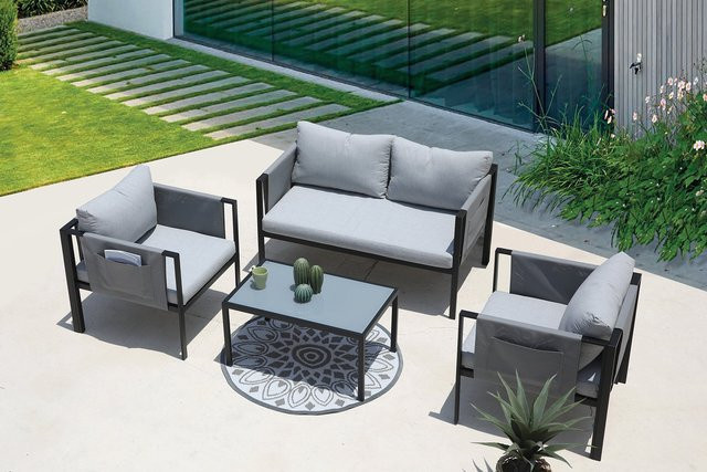 TPFGarden Sitzgruppe Yolo in Grau mit 2-Sitzer Sofa, 2 Sesseln, Couchtisch und Polsterkissen aus Metall und Glas - Bild 1