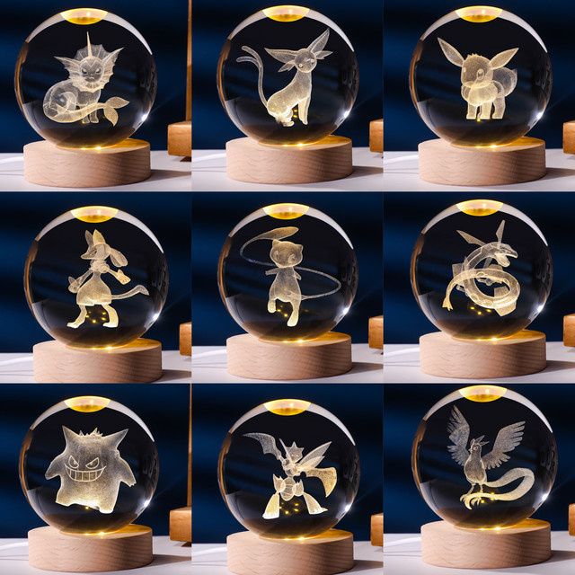 TAKARA TOMY Pokemon Kristallkugel mit LED-Licht und Sockel, transparente Glaskugel Modell Spielzeug, Durchmesser: 6 cm - Bild 1