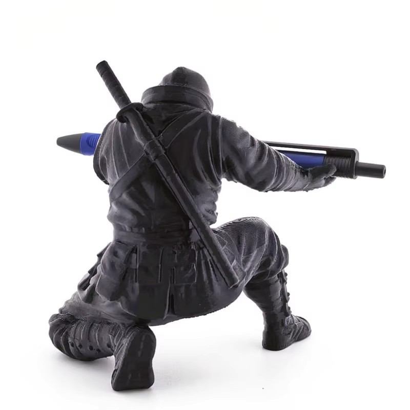 Ninja-Stifthalter von Meade in Schwarz aus Kunststoff für deinen Schreibtisch - Bild 6