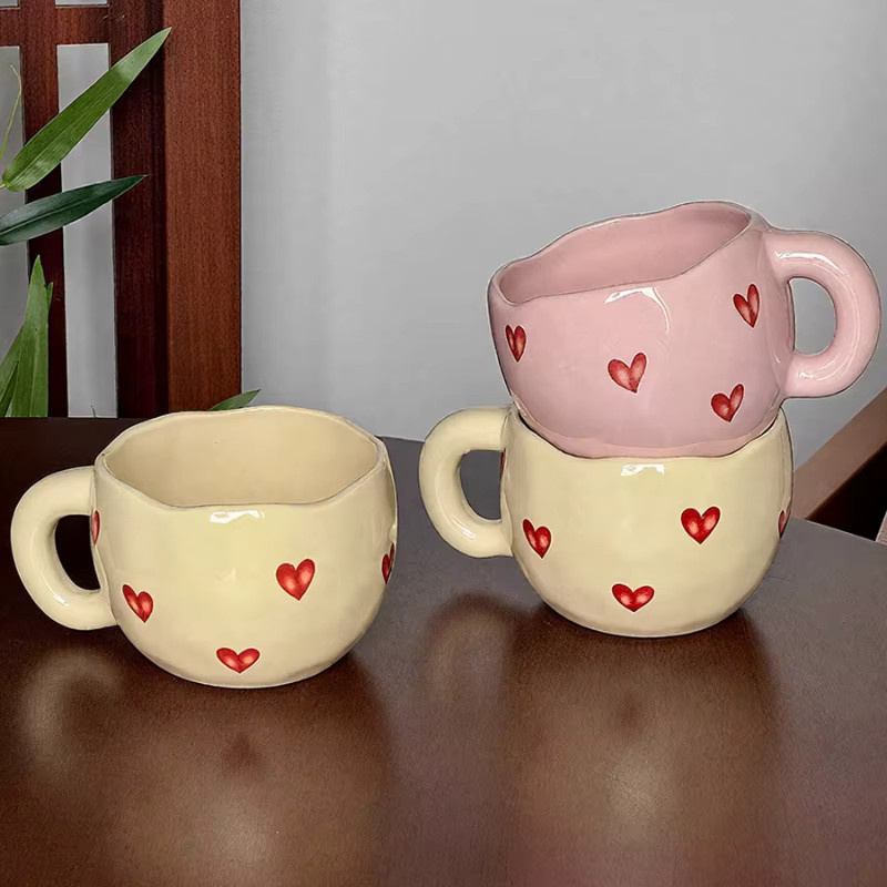 Handbemalte Keramik-Kaffeetasse mit floralem Design in Weiß und Pink für Erwachsene - Bild 3