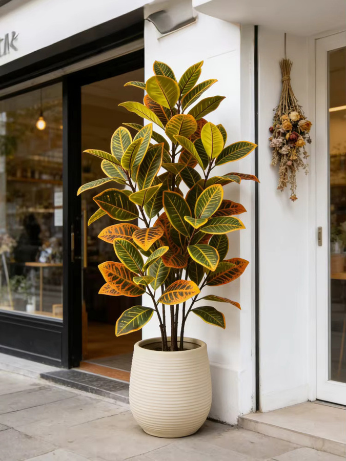 Künstlicher Ficus-Baum von Kmitang mit großen Banyan-Blättern aus Kunststoff für deine Haus- und Gartendekoration, B/T/H: 58 x 58 x 115 cm - Bild 3