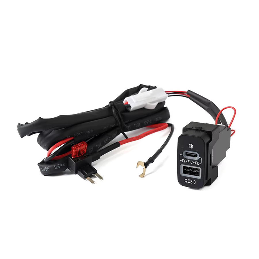 Kebidumei USB-Autoladegerät mit PD Typ-C und QC3.0 Schnelllade-Schnittstelle in Schwarz für Nissan Patrol Y62, X-TRAIL, SUNNY, SYLPHY und Teana - Bild 3