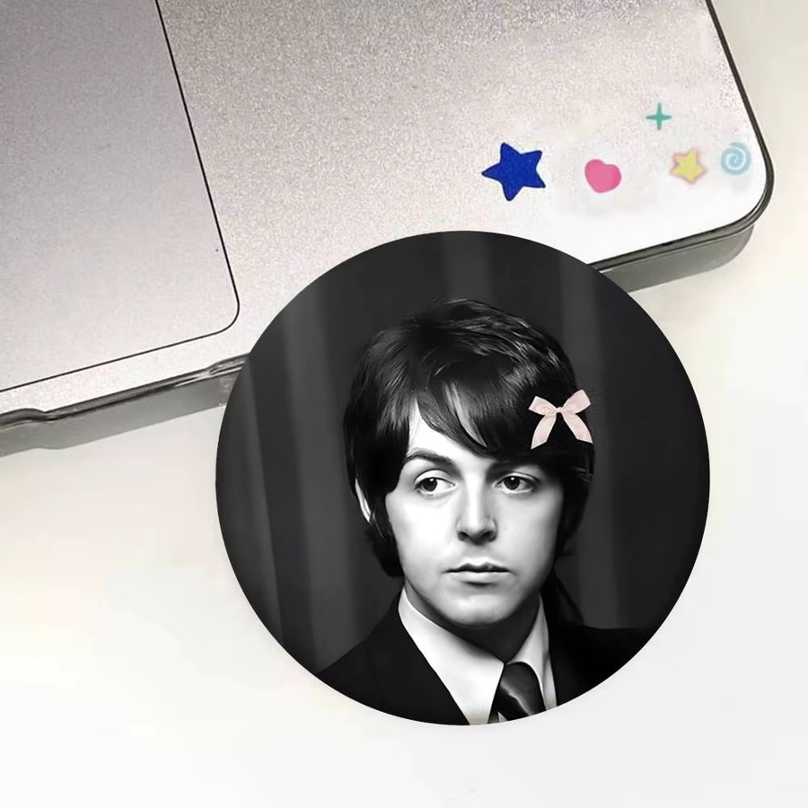 Brosche P-Paul McCartney Abzeichen, Emaille, rund - Bild 4