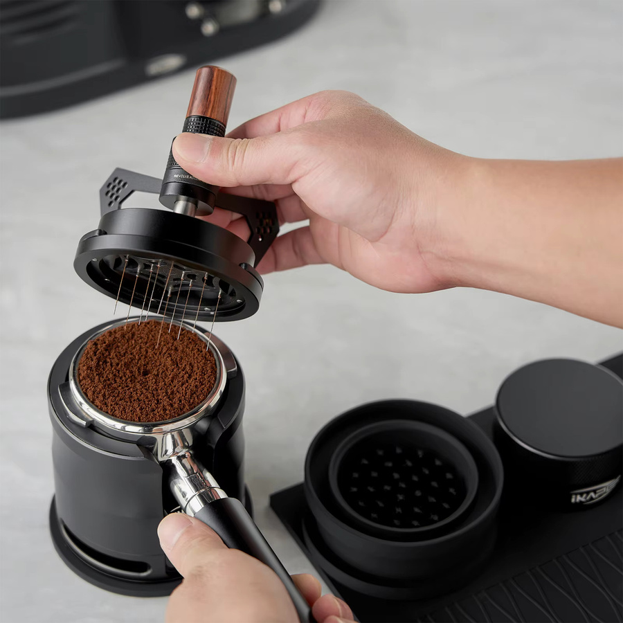 IKAPE Espresso-Werkzeugset in Schwarz mit rotierenden WDT-Werkzeugen, V3 Holz-Tamper und Verteiler, dreiteiliges Set - Bild 2