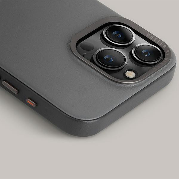 UNIQ MagSafe Schutzhülle für iPhone 15 Pro in Grau-Schwarz - Bild 3