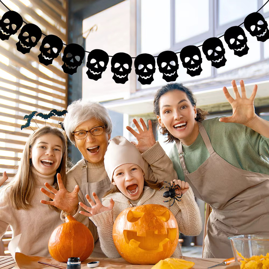 WEIGAO Halloween Papier Girlande mit Geist, Fledermaus, Spinne und Schädel für deine Party Dekoration - Bild 3