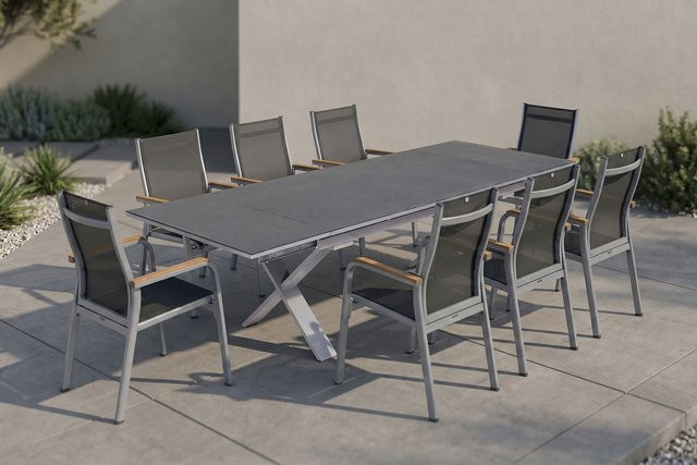 Kettler Granada Garten-Essgruppe in Silber und Anthrazit mit ausziehbarem Tisch und 8 Stapelsesseln aus Aluminium, Spraystone und Teak, Tisch B: 100 cm, T: 180 bis 280 cm, H: 76 cm - Bild 1