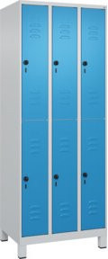 C+P Doppelstock-Spind Classic PLUS mit 3 Abteilen, Füße, Grau/Blau, H x B x T: 195 x 75 x 50 cm - Bild 1