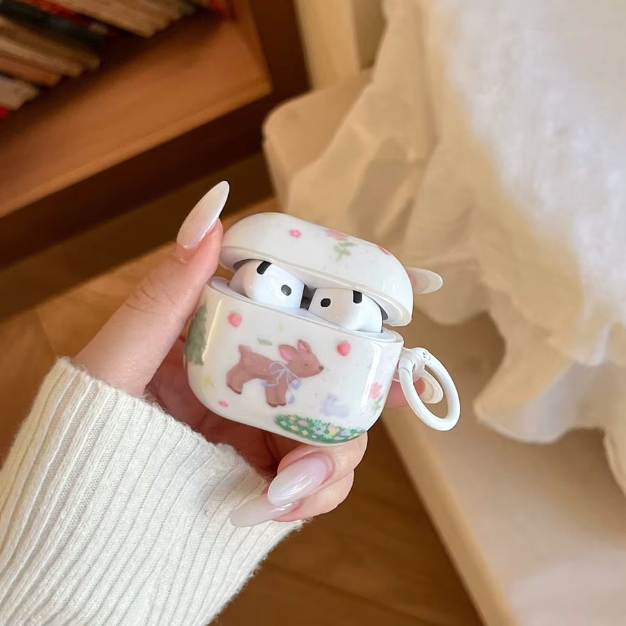 AirPods Schutzhülle mit Märchen-Graffiti-Design Erdbeer-Blumen-Hirsch in Multicolour für AirPods 1, 2, 3, 4 und Pro 2 - Bild 5