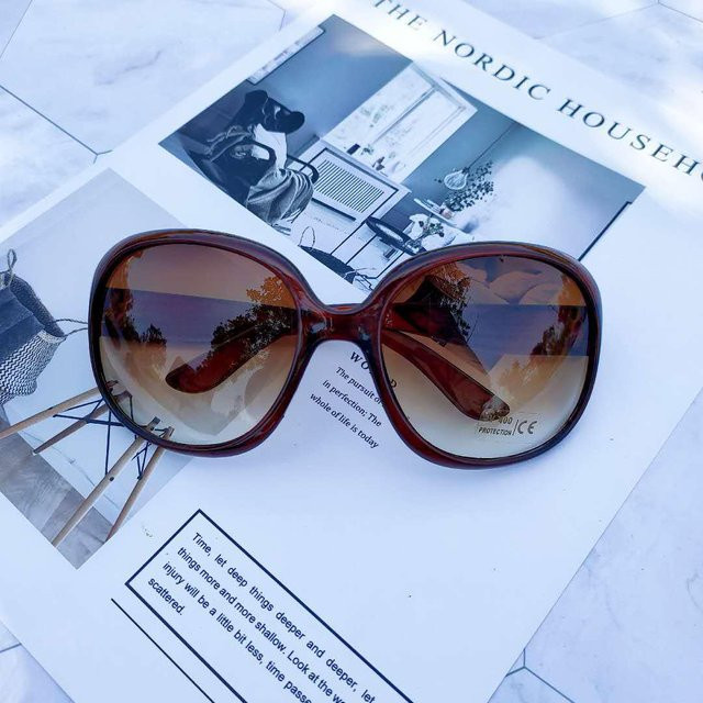 Sunglasses International Sonnenbrille, oval, Vollrand, Damen, braun - Bild 1