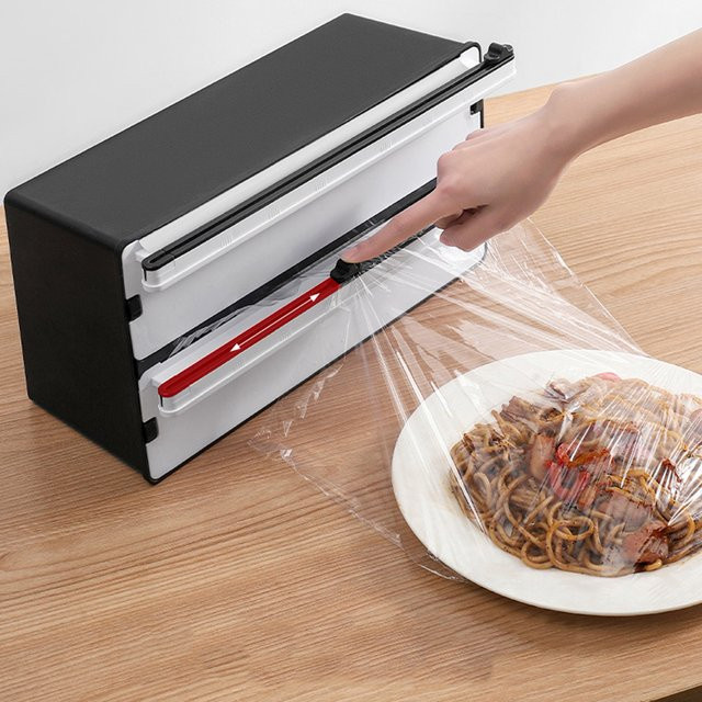2 in 1 nachfüllbarer Frischhaltefolien-Spender mit integriertem Cutter in Schwarz aus Kunststoff für die professionelle Küchenorganisation - Bild 1