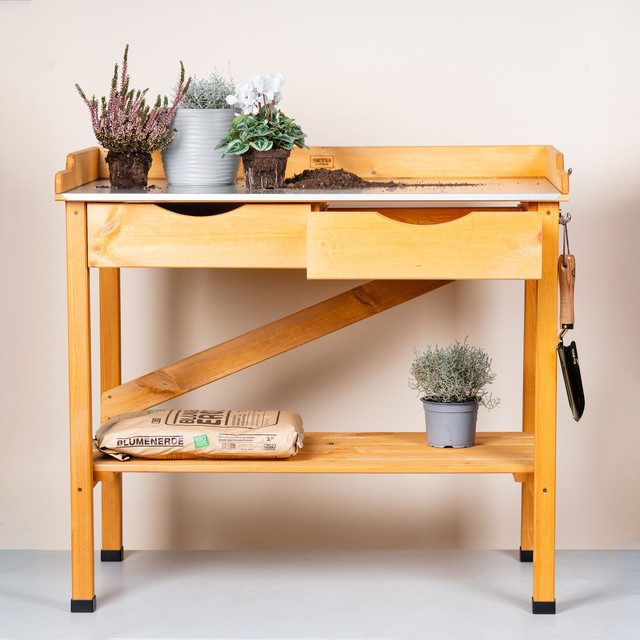 Pflanztisch aus Kiefernholz mit verzinkter Arbeitsplatte und Schubladen von BLUME2000 in Braun, B/T/H: 99 x 55 x 90 cm - Bild 1