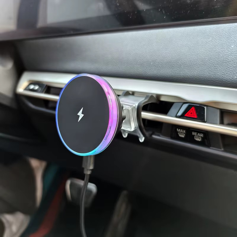 AOSRRUN Magnetische Drahtlose Ladestation 15W für BMW 5er I5 G60 X5 X6 IX (2023-2025) mit USB-C, Schwarz - Bild 2