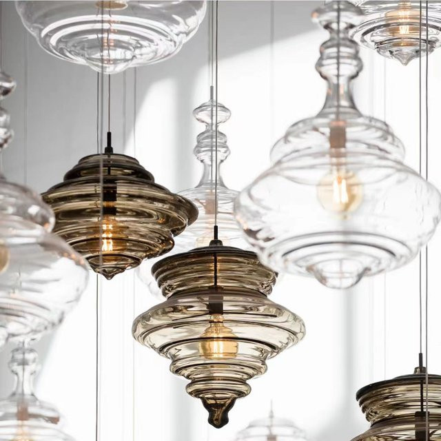 JIANKEXING Designer-Hängeleuchte aus Glas im Industrial-Stil, transparente Pendelleuchte für Esszimmer, Küche oder Treppenhaus, Schwarz - Bild 1