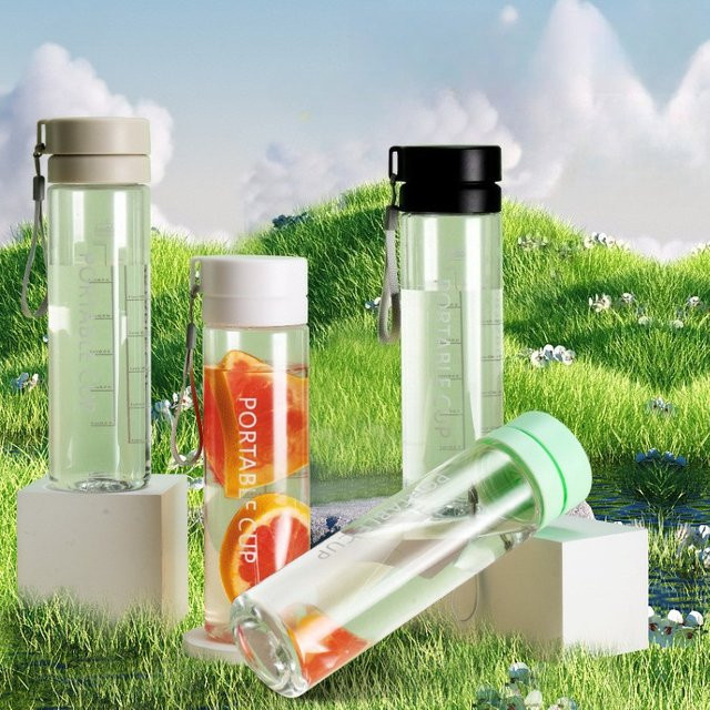 FEB.WIND Trinkflasche für Kinder aus Tritan, auslaufsicher, grün und transparent, 798,5 ml - Bild 1