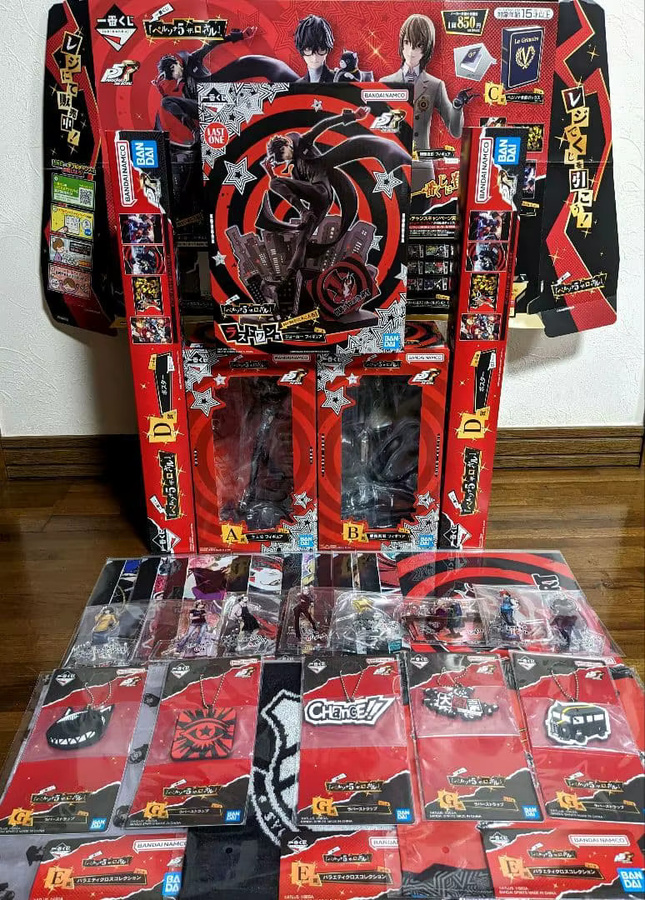 Bandai Persona 5 The Royal Amamiya Ren JOKER Akechi Goro CROW Figuren - Bild 5