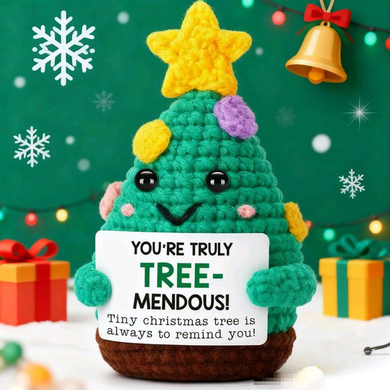 Handgefertigtes Hängeornament aus Textil in Grün als dekorative Weihnachtsfigur - Bild 1