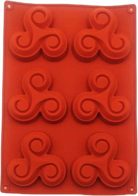 Rote Dreifach-Spiral-Triskele Silikonform mit 6 Löchern, Antihaftbeschichtete Keltische Backform für Schokolade, Eis, Pudding und Seife - Bild 1