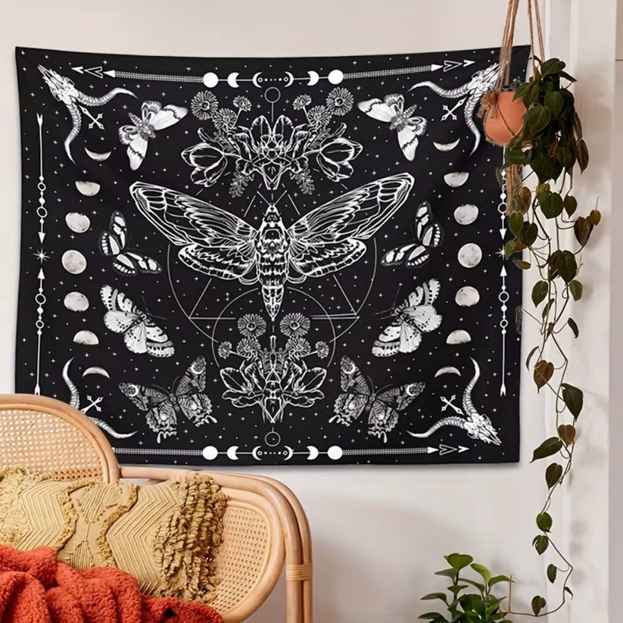 VIKAMA Wandteppich Gothic Design mit Motten, Schmetterlingen und Mond in Schwarz - Bild 2