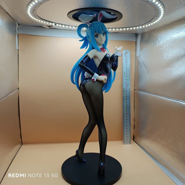 Bandai Aqua Anime Action Figure aus PVC für deine Sammlung und Desktop-Dekoration - Bild 1