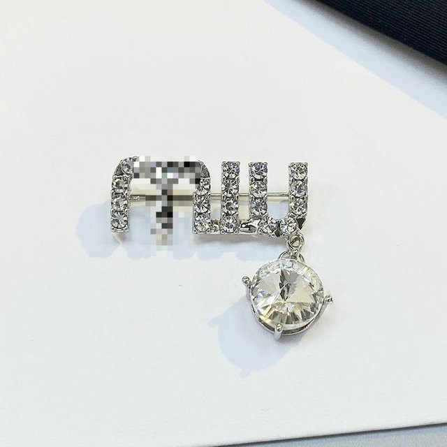 Brosche Diamant, Buchstaben, Damen, gray - Bild 1