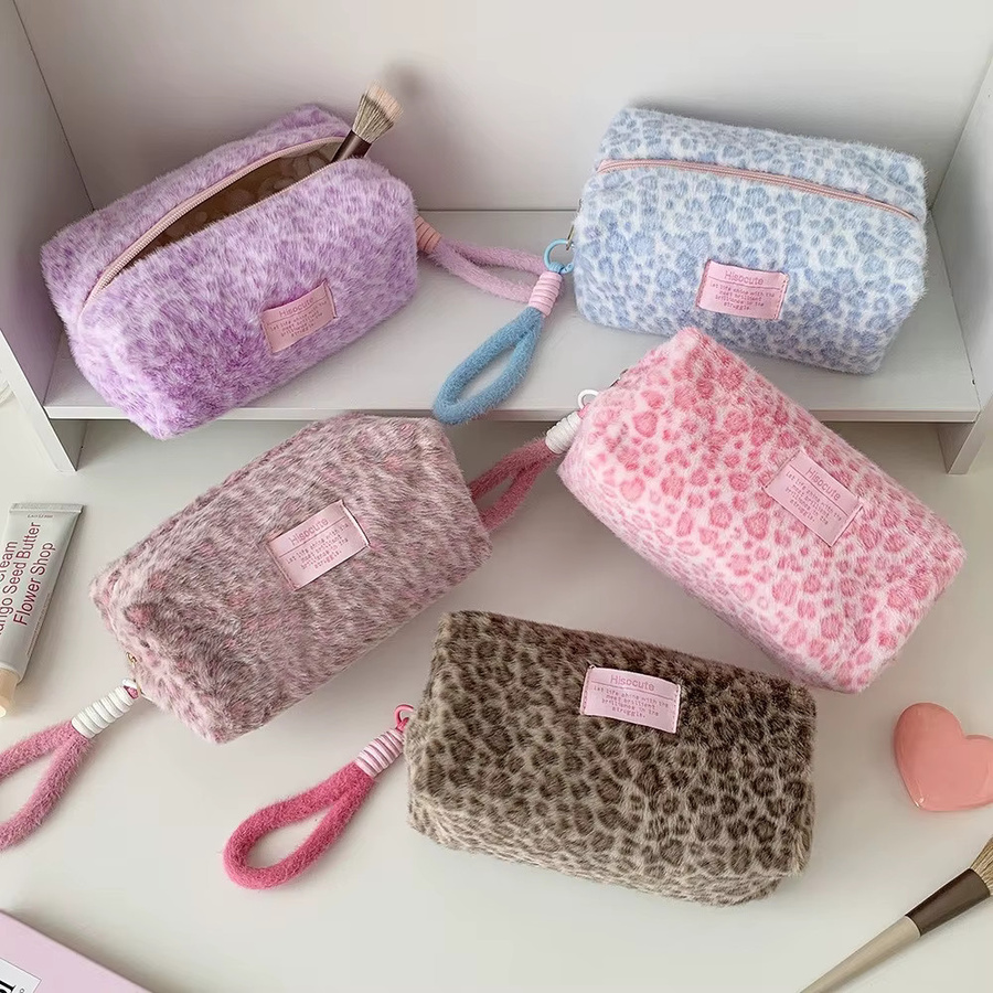 eTya Make-up-Etui Leopardenmuster, Damen - Bild 2