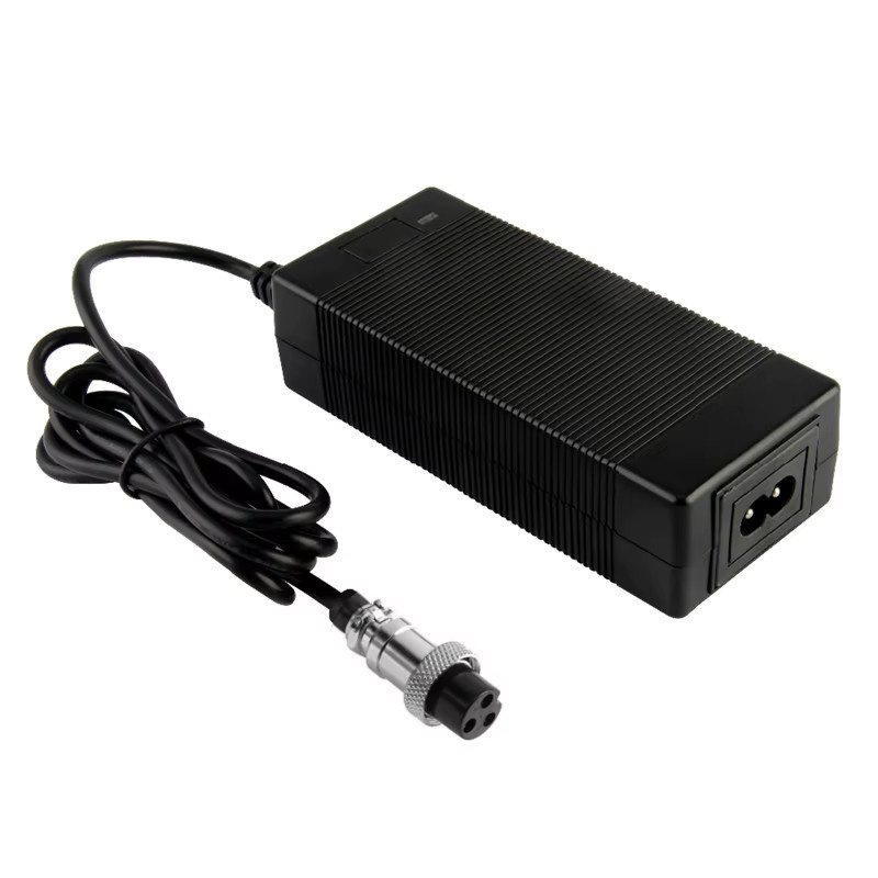 Kugoo Li-Ion Batterie Ladegerät für E-Scooter M4 Pro und E-Bikes, 54,6 V 2A, für 48 V 13S Lithium-Batteriepacks mit GX16 Stecker, Schwarz - Bild 2