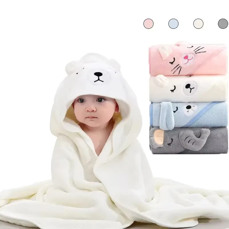 Kapuzen-Bademantel und Handtuch-Decke für Kleinkinder und Neugeborene aus Korallen-Fleece in Weiß - Bild 1
