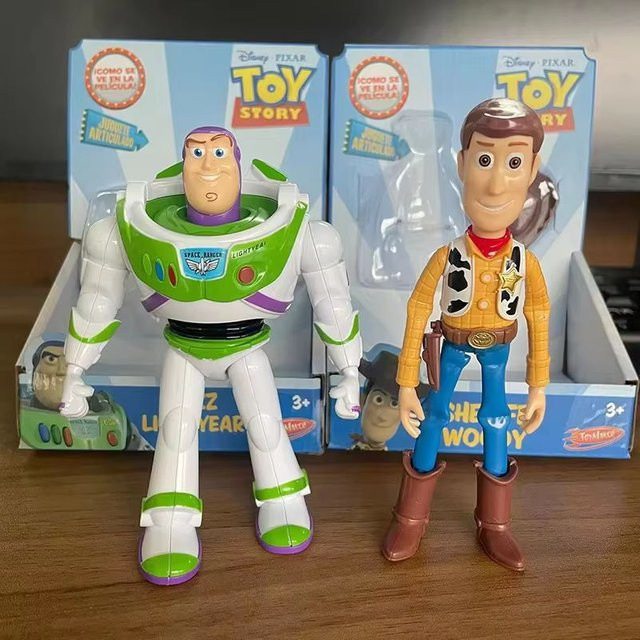 Hot Toys Disney Buzz Lightyear, Actionfigur, ab 3 Jahren - Bild 1