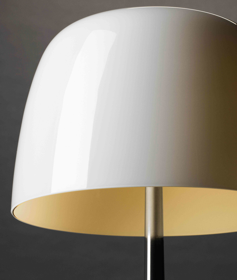 Foscarini Lumiere Grande Tischleuchte aus Glas und Metall in Schwarz oder Weiß - Bild 3
